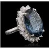 Image 1 : 14KT White Gold 21.45ct Blue Topaz and Diamond Ring