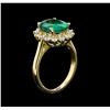 Image 4 : 3.14ct Emerald and Diamond Ring - 14KT Yellow Gold