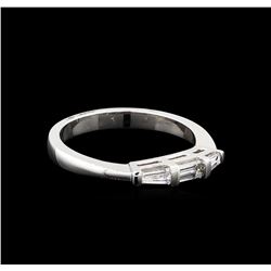 0.32ctw Diamond Ring - Platinum