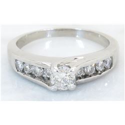 0.90ctw Diamond Ring - Platinum