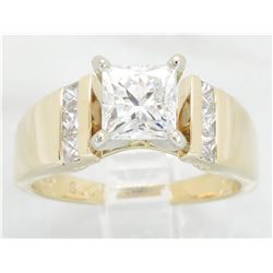 1.30ctw Diamond Ring - 14KT Yellow Gold