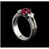 Image 4 : 1.25ct Ruby and Diamond Ring - 18KT White Gold