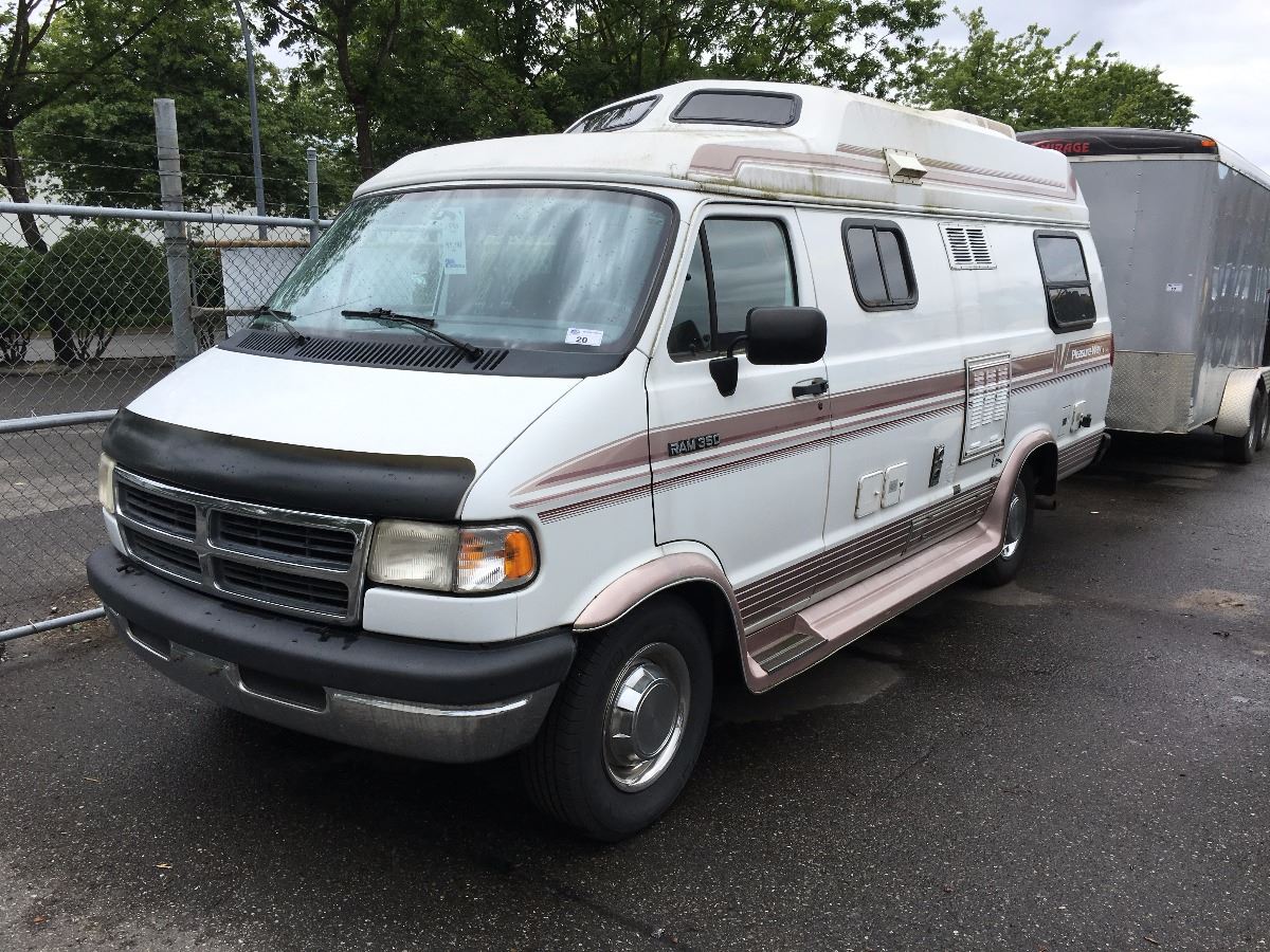 1994 Dodge Ram 350 Pleasure Way Stw Camper Van White