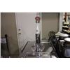 Image 2 : TRUE TDD-1 SINGLE KEG MOBILE BAR TAP WITH STELLA HANDLE & GLASSES