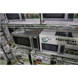 PAIR OF HAMILTON BEACH 700WATT MICROWAVE OVEN