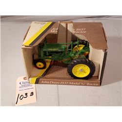 John Deere Ertl 1937 Special Edition Model G w/ Bx