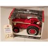 Image 1 : Ertl Case IH International 660 Tractor