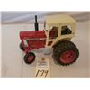 Image 1 : Vintage Ertl 1466 Tractor 1/16th Scale