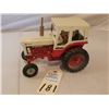 Image 1 : Vintage IH 1066 5 Millionth Tractor 1/16th Scale