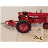 Image 1 : Ertl Vintage Farmall 450 w/ Fast Hitch 3 bottom