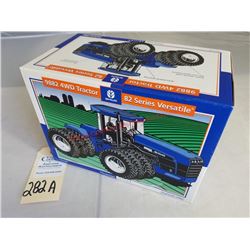 Ertl New Holland Versatile 9882 4WD Collectors Ed