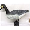 Image 2 : BOX LOT 3 GOOSE DECOYS