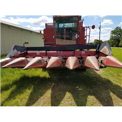 97 IHC 1063 6 Row Corn Head