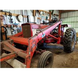 IHC Farmall 656gas Tractor