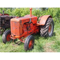 Case Model LA Tractor - 551610, Not Seized