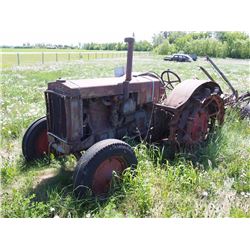 Case L Model Tractor - L329394