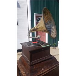 Table Top Gramophone, Working
