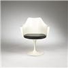 Image 1 : Eero Saarinen Tulip chair