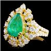 Image 2 : 18K Gold 2.12ct Emerald & 1.68ctw Diamond Ring