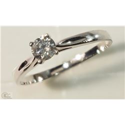 #31-10K WHITE GOLD DIAMOND SOLITAIRE RING