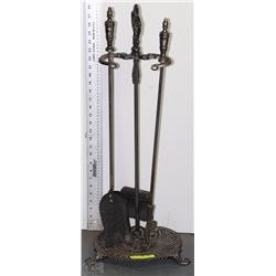 CAST IRON FIRE PLACE SET