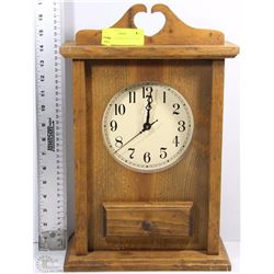 ANTIQUE LOOKING WOOD CLOCK