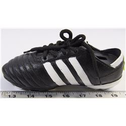 SOCCER CLEAT PIGGY BANK 7.5INCHES LONG