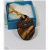 Image 1 : LARGE TIGER STONE NECKLACE