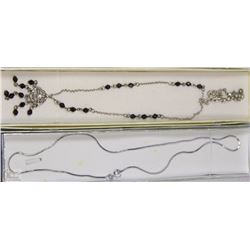 LOT OF 2 FASHION NECKLACES