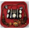 Image 1 : LOT OF WOOD JEWELRY BRACELET, EARRINGS, NECKLACE