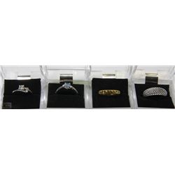 LOT OF 4 FASHION RINGS