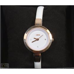 KEZZI WOMENS WATCH WITH WHITE STRAP