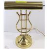 Image 1 : SOLID BRASS MUSIC LAMP