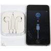 Image 1 : 8GB IPOD TOUCH W/EARBUD HEADPHONES