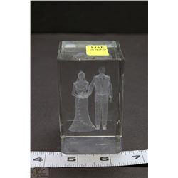 3D LASER ETCHED CRYSTAL CUBE