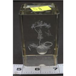 3D LASER ETCHED CRYSTAL CUBE