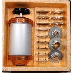 VINTAGE MIRRO COOKIE PRESS COMPLETE