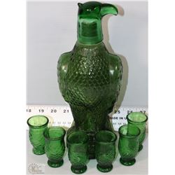 VINTAGE GLASS EAGLE DECANTER SET