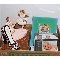 #23)HALLMARK ORNAMENTS,SHOE PIGGYBANK,JOSEPHS