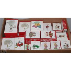 #51)HALLMARK ORNAMENTS INCL NEW PARENTS,GREAT