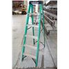 Image 1 : WERNER 6FT FIBERGLASS STEP LADDER