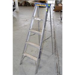 5FT ALUMINUM STEP LADDER
