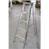 Image 1 : 5FT ALUMINUM STEP LADDER