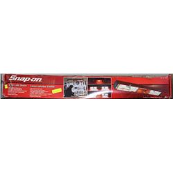 SNAP ON SHOP LIGHT/ HEATER