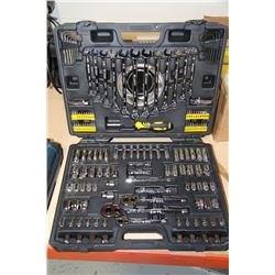 LARGE WESTWARD COMPLETE SOCKET/WRENCH SET