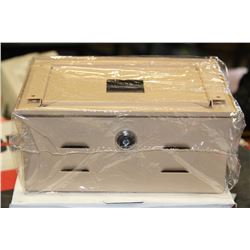 SMALL METAL LOCK BOX