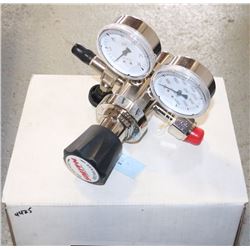 SMITH ANALYTICAL REGULATOR TWO STAGE BRASS/