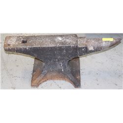 ANTIQUE ANVIL