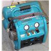 Image 1 : MAKITA 2.5HP 4.2 GALLON AIR COMPRESSOR