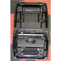 SEARS CORRECTOR ELECTRIC TYPEWRITER IN CASE